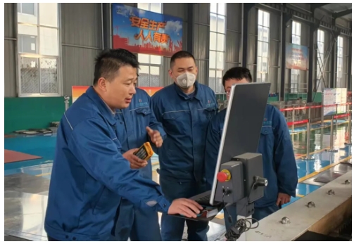 ϲ������Դ����аl(f��)�����������ϲ�@���f�е��ߌ�